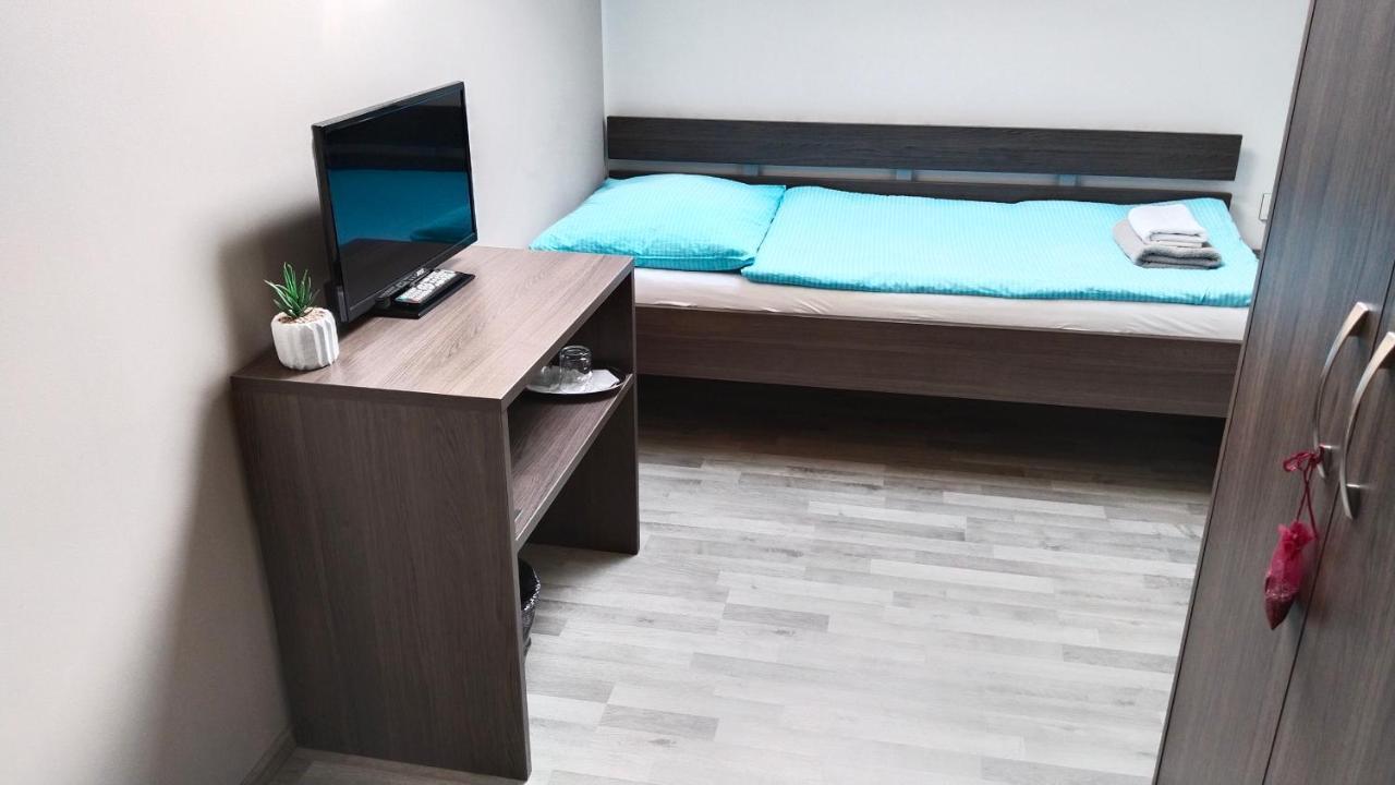 Penzion U Brázdů Ivancice Exterior foto